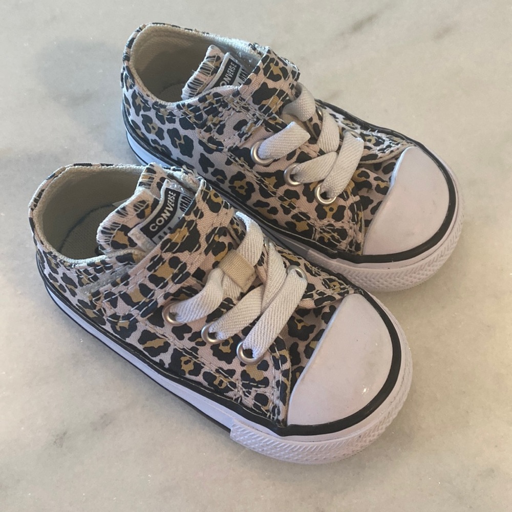 Converse leopard toddler shoes